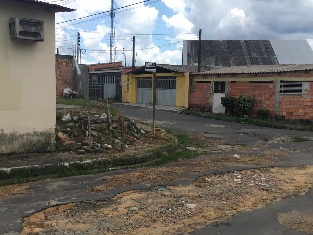 Moradores do bairro Nova Cidade reclamam da situação precária das ruas
