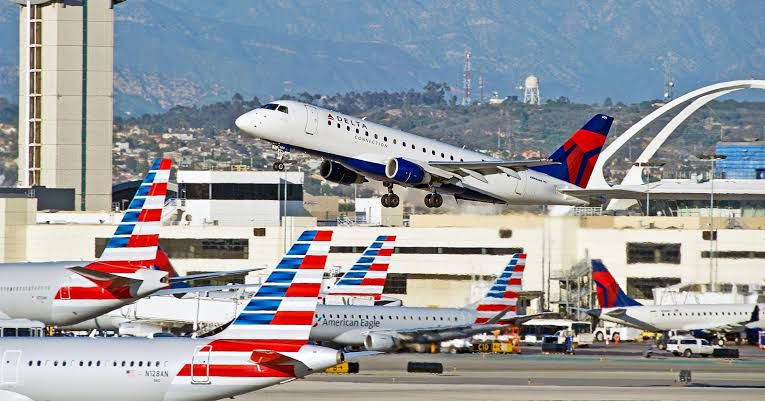 Entrada nos EUA liberada para vacinados