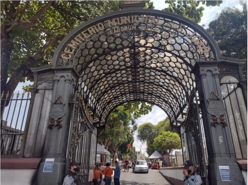 Dia de Finados: Mais de 500 mil pessoas devem ir a cemitérios de Manaus