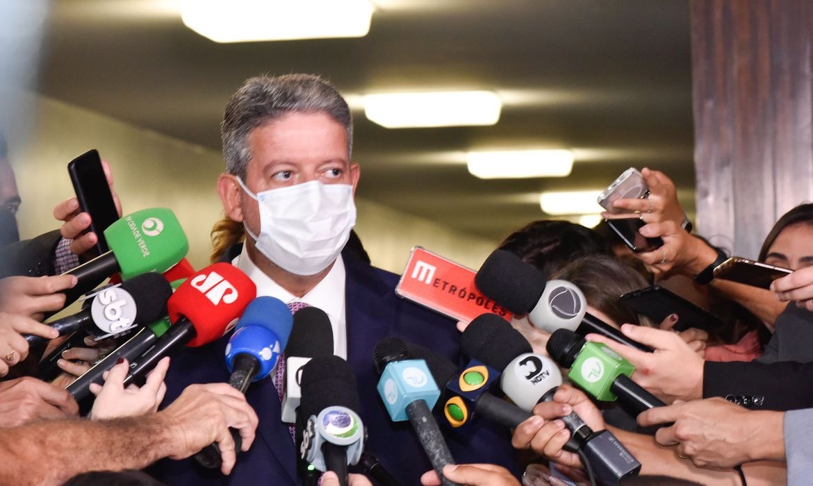 Lira: votação em segundo turno da PEC dos Precatórios será na terça