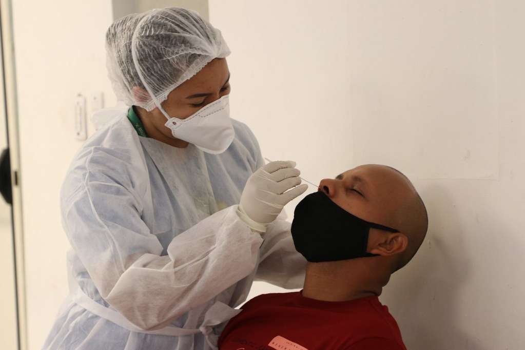 Amazonas não registra novos óbitos por covid; casos são 57