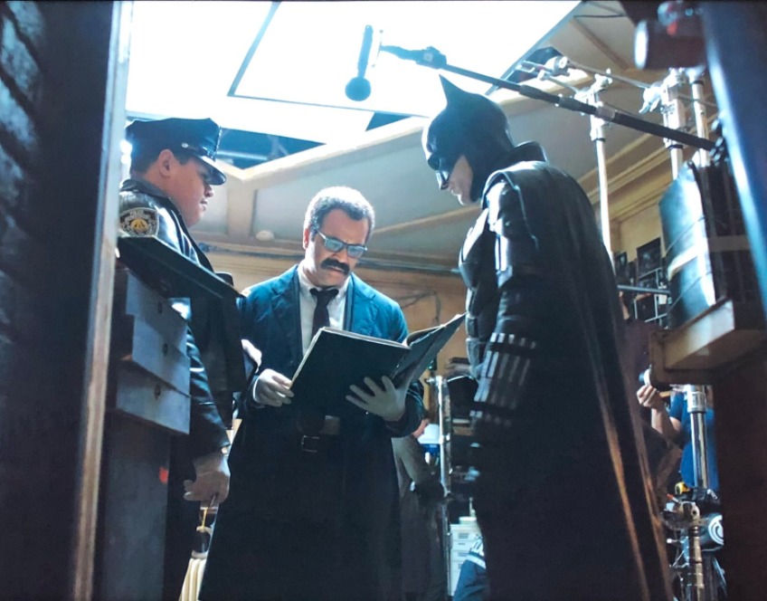 Homem Morcego entra em ação em cena inédita de Batman; veja