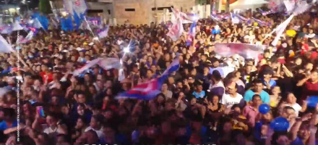 Em Coari, Keitton Pinheiro faz o maior comício da história do Pêra Coari