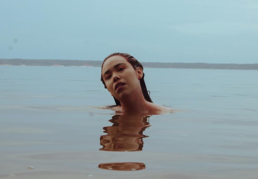 Gabi Farias lança Single ‘Olhos Negros’ com Gabe AX e Guilherme Bonates