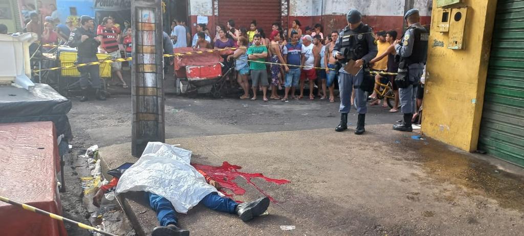 Mototaxista é executado com tiro na cabeça na Compensa