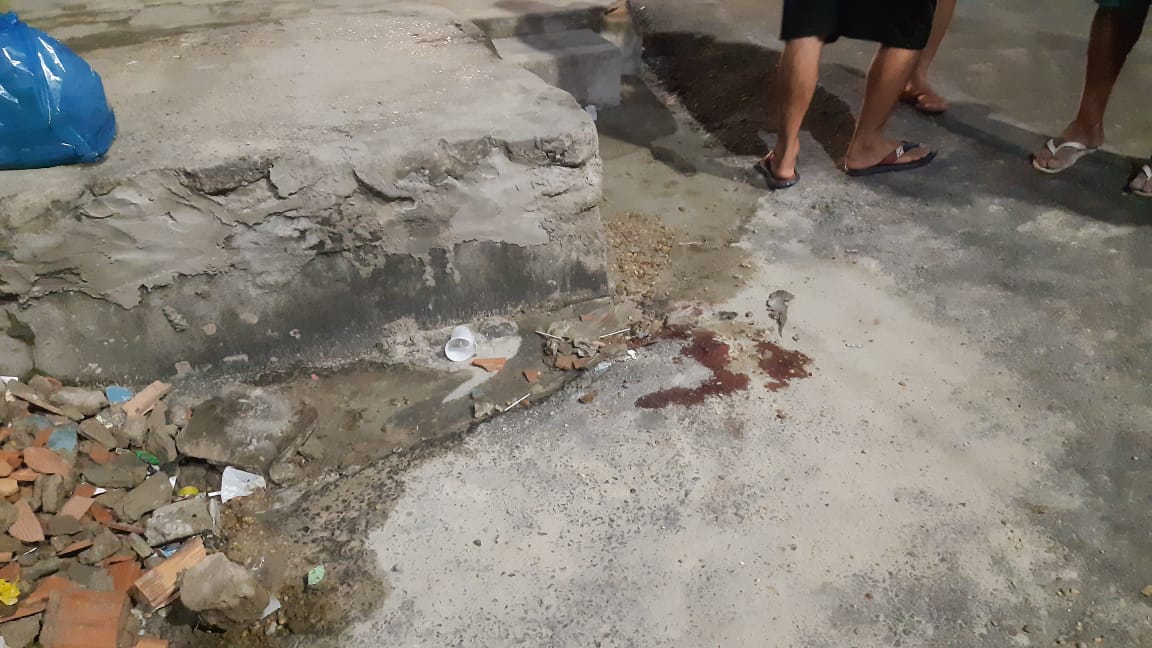 Jovem de 22 anos é morto a tiros enquanto andava na rua em Manaus