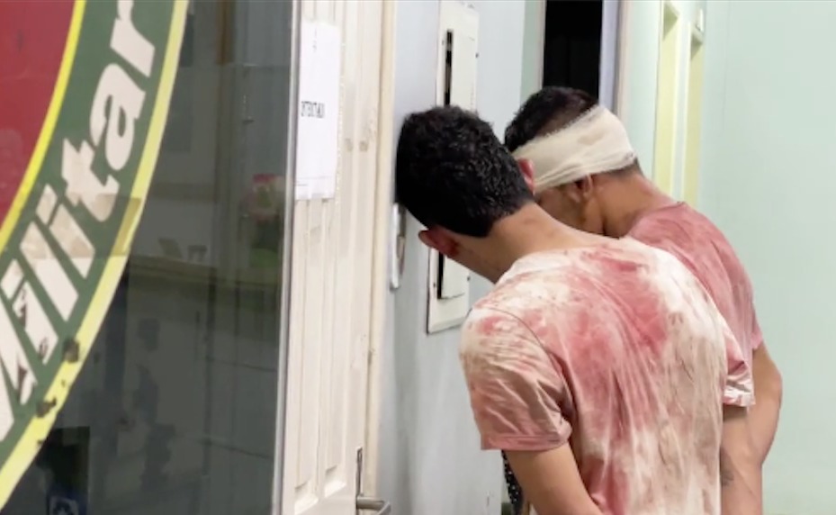 Dupla é espancada após roubar moto de entregador de delivery em Manaus