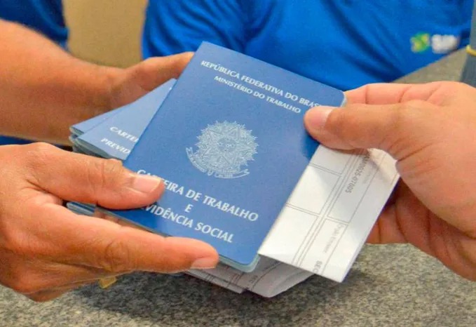 Sine Amazonas divulga 51 vagas de emprego para 16 áreas de atuação