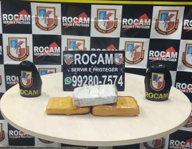 Suspeitos são presos enquanto vendiam drogas em Manaus