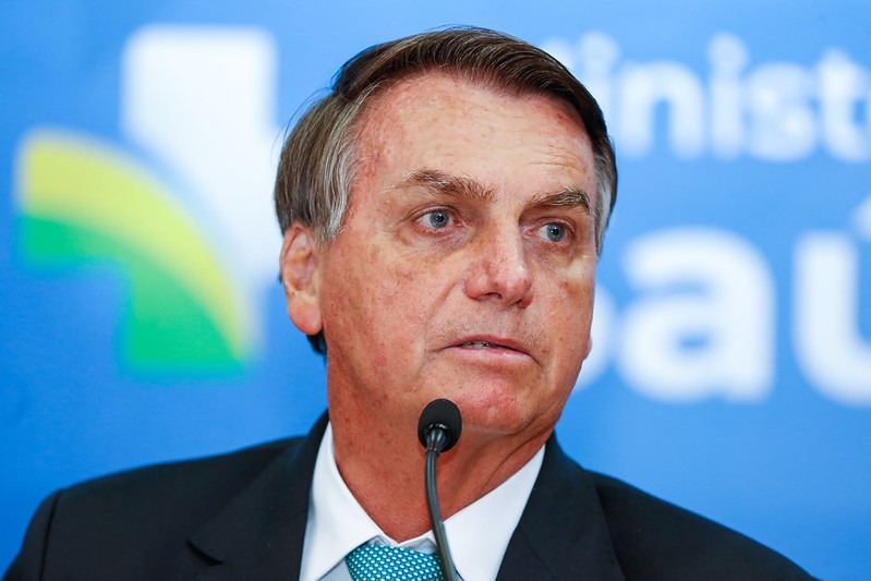 PGR defende manter inquérito contra Bolsonaro por fake news