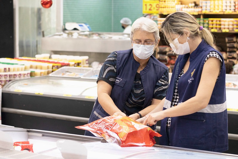 Supermercados são multados durante Operação Natal com Saúde em Manaus