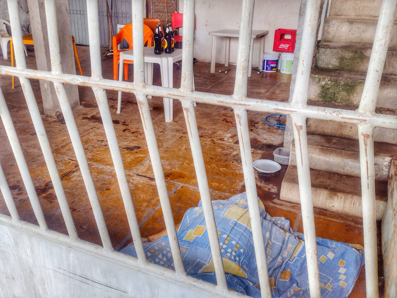 Atiradores se passam por clientes e matam dono de bar no Ano Novo em Manaus