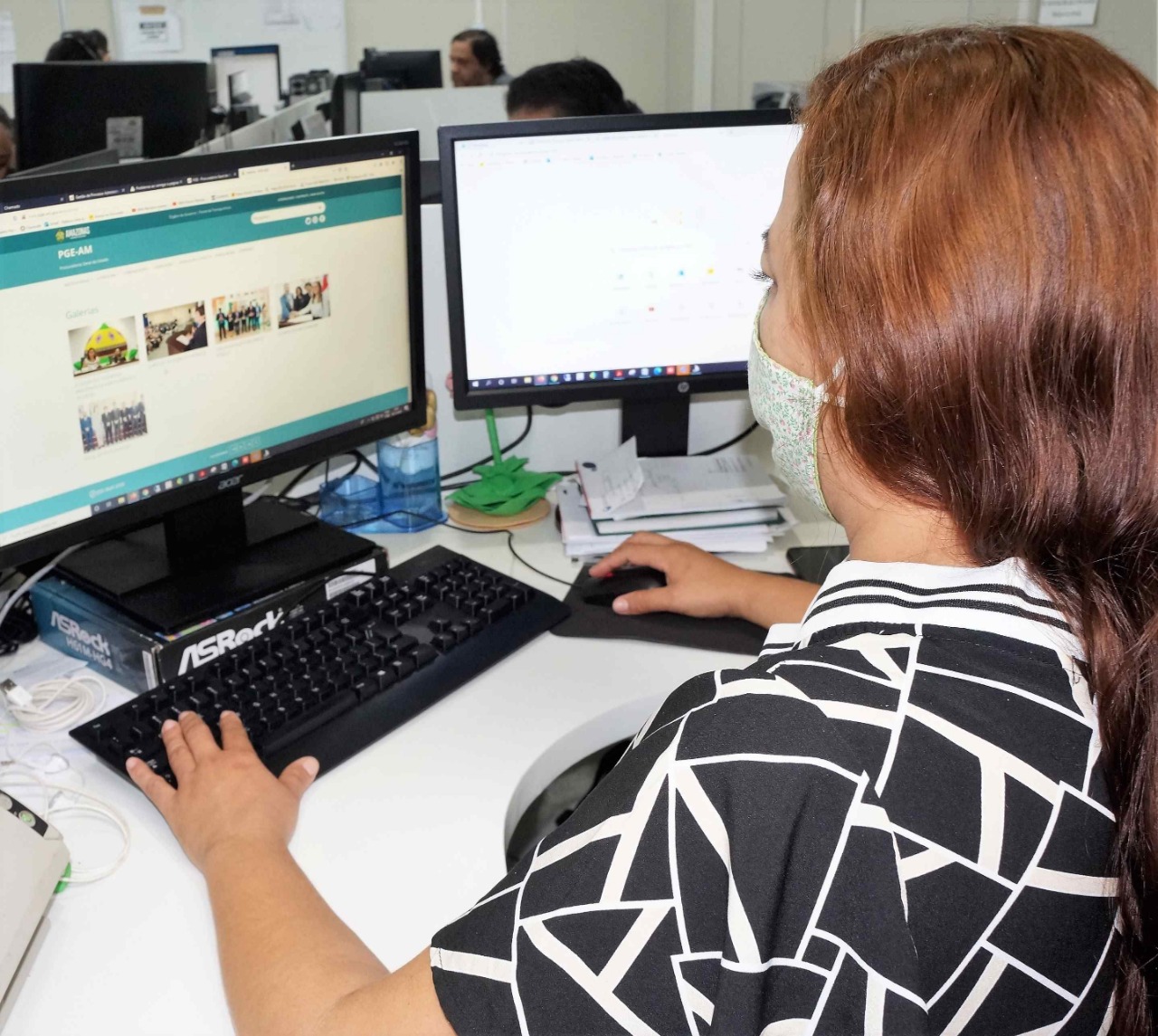 PGE-AM abre vagas de estágio para a área de TI