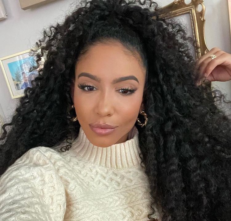 Ex-Miss EUA, Cheslie Kryst é encontrada morta em prédio