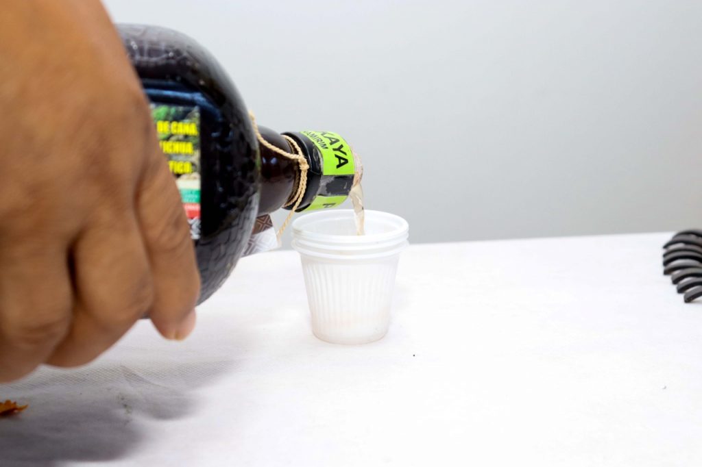  'Cachaça do Índio' é lançada em evento hoje em Manaus