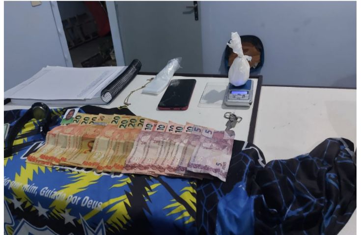 Homens atiram para cima durante bebedeira e são denunciados em Tefé 