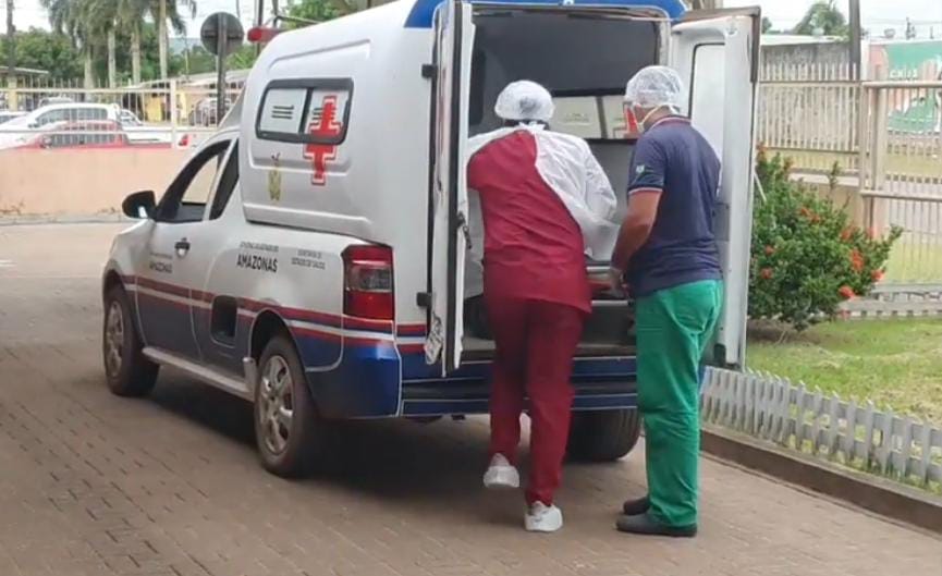 Homem é espancado e esfaqueado durante sessão de tortura no Amazonas