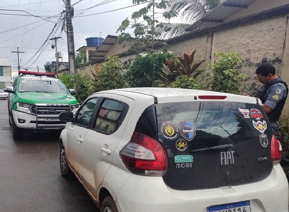 Quatro veículos roubados são recuperados pela PM em Manaus