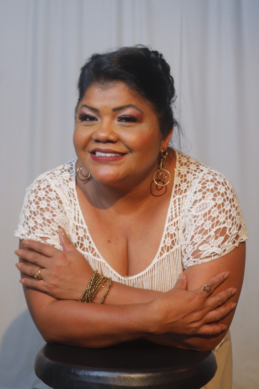 Márcia Siqueira faz show especial em Manaus com canções de Elis Regina