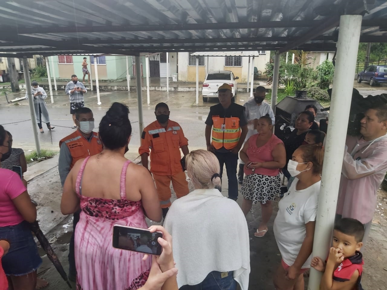 Em Manaus, mais de 50 ocorrências foram registradas por conta das chuvas