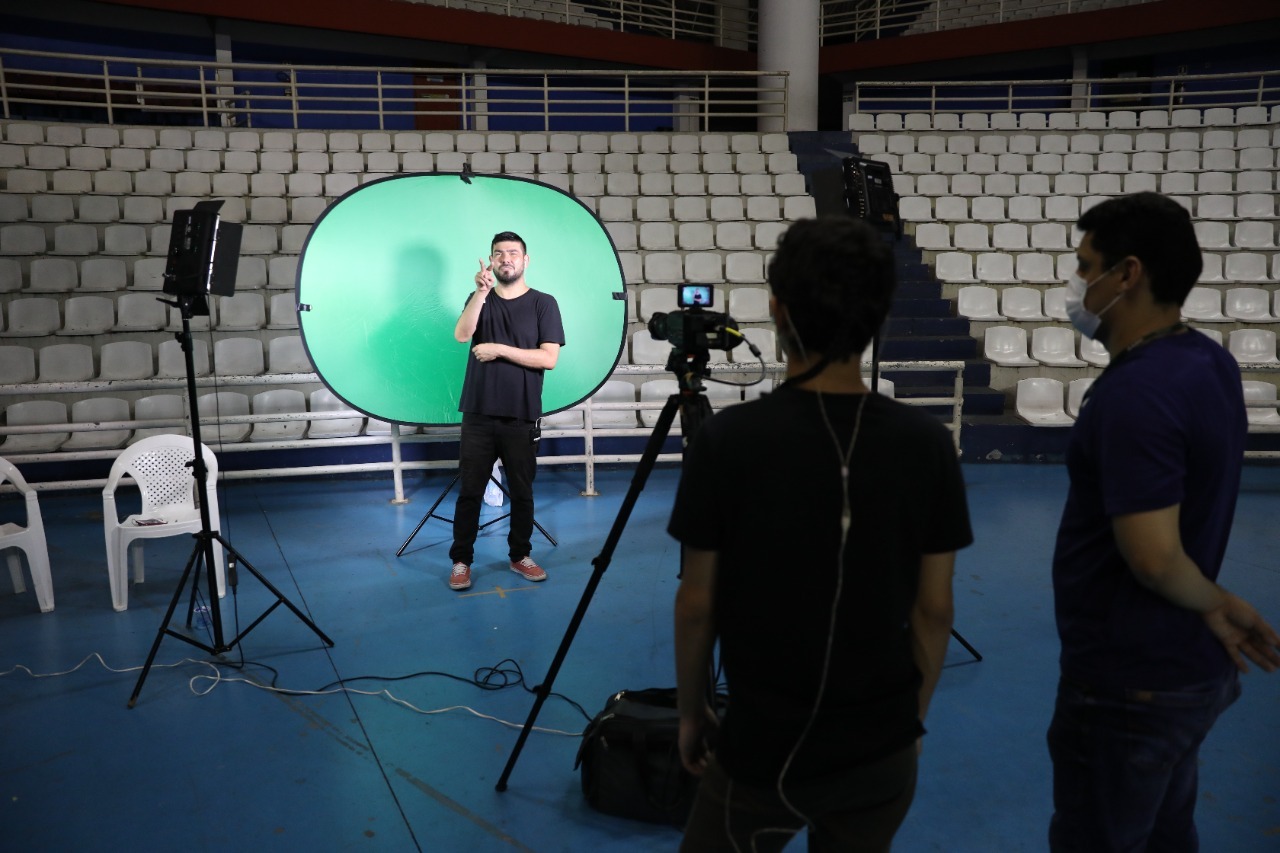 Inscrições gratuitas para curso de Libras iniciam nesta segunda em Manaus 