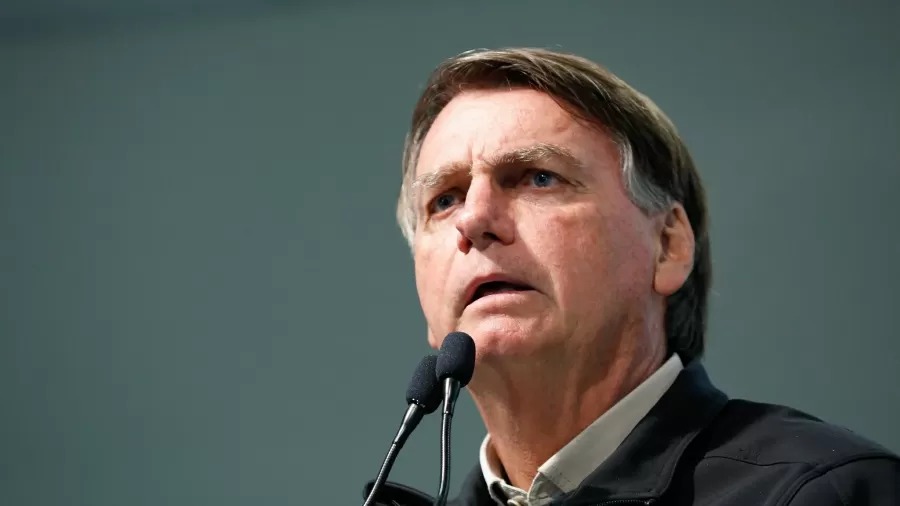 PT aciona PGR e TSE contra falas de Bolsonaro sobre armas e eleições