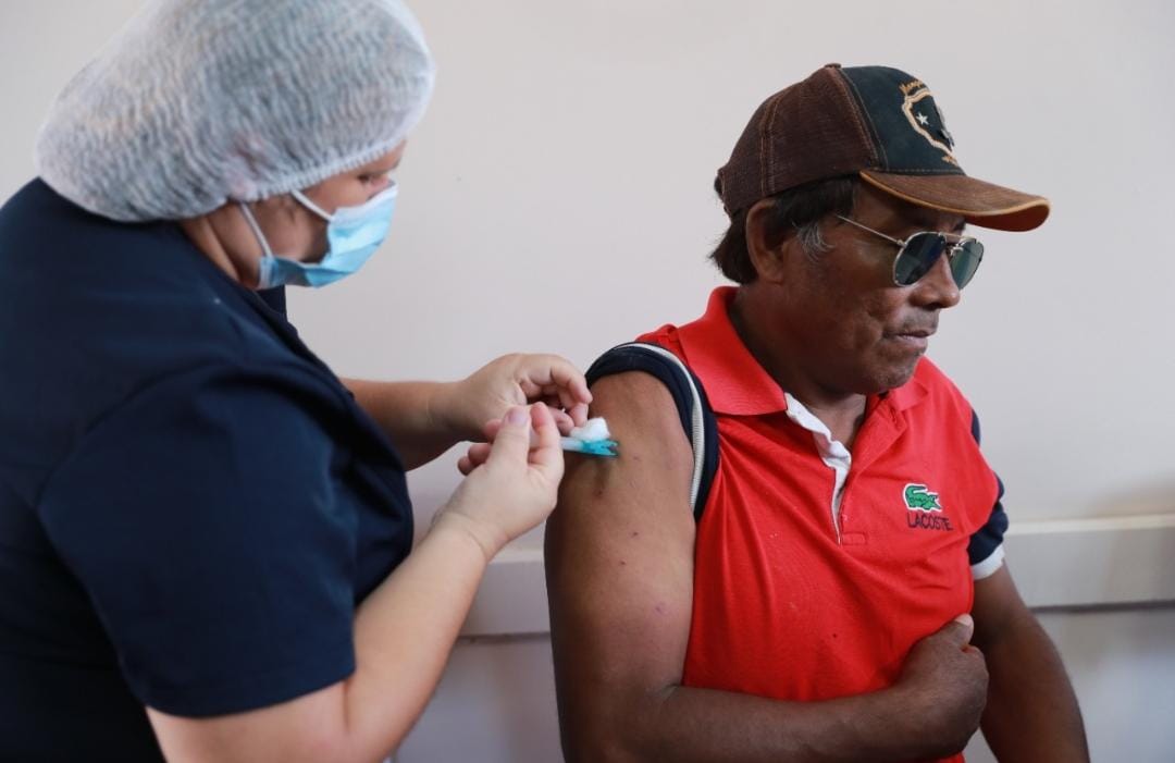 Amazonas já aplicou 6.831.803 doses de vacina contra Covid até esta quinta