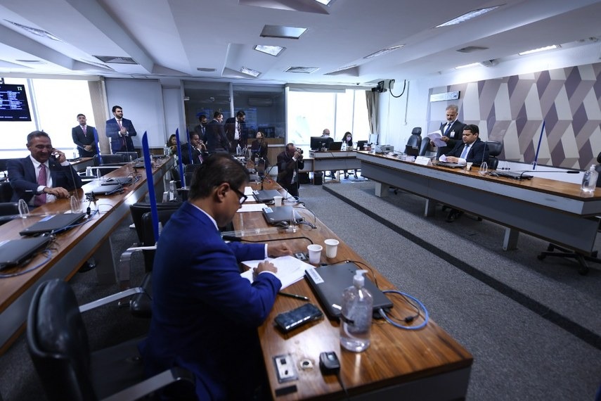 Senado aprova aumento da idade para nomeação de ministro do Judiciário