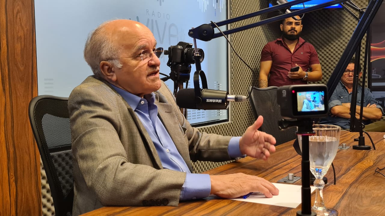 José Melo afirma que Amazonino pode implementar novas matrizes produtivas no estado