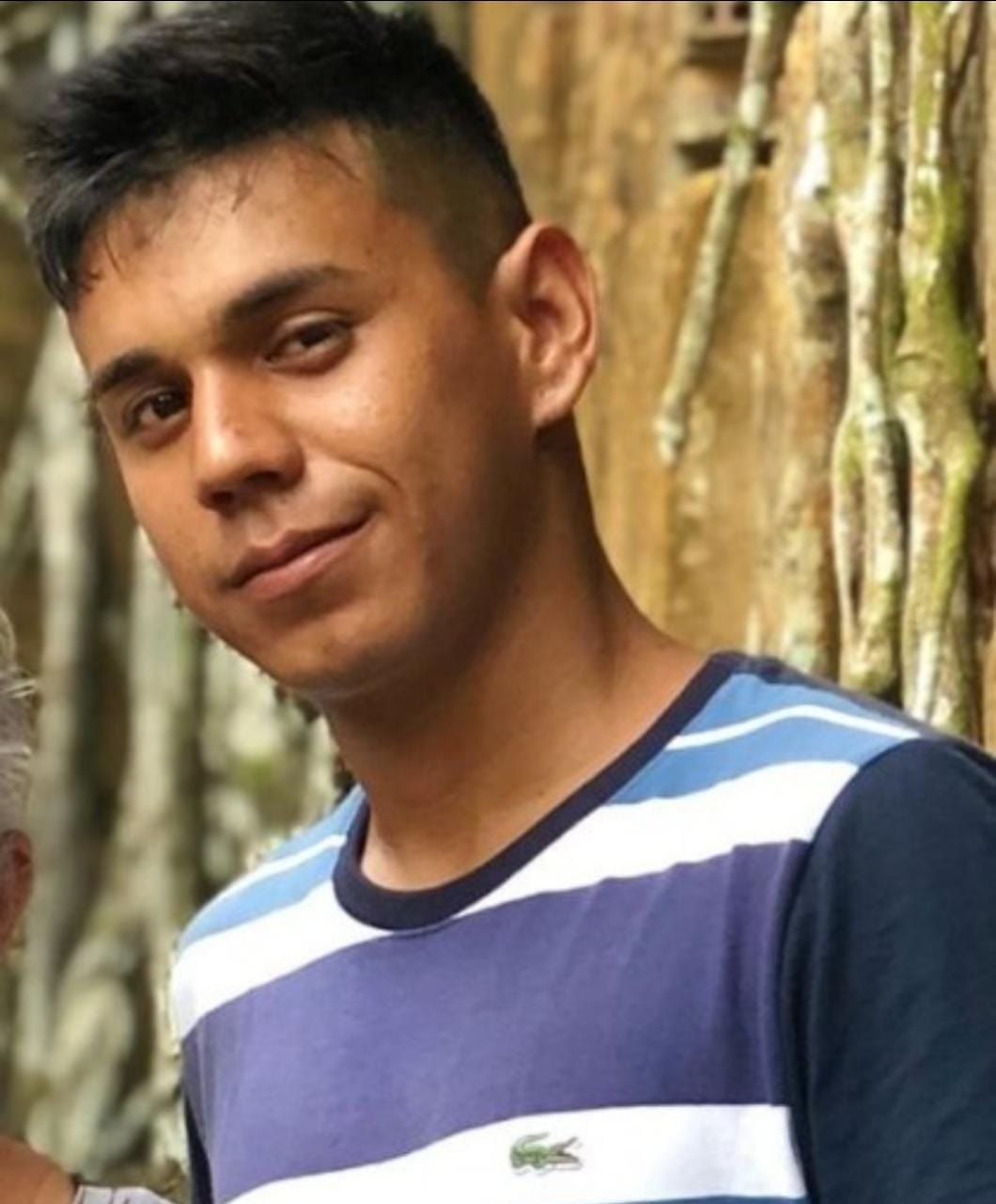 Sem informar destino, homem sai de casa em carro e desaparece em Manaus 