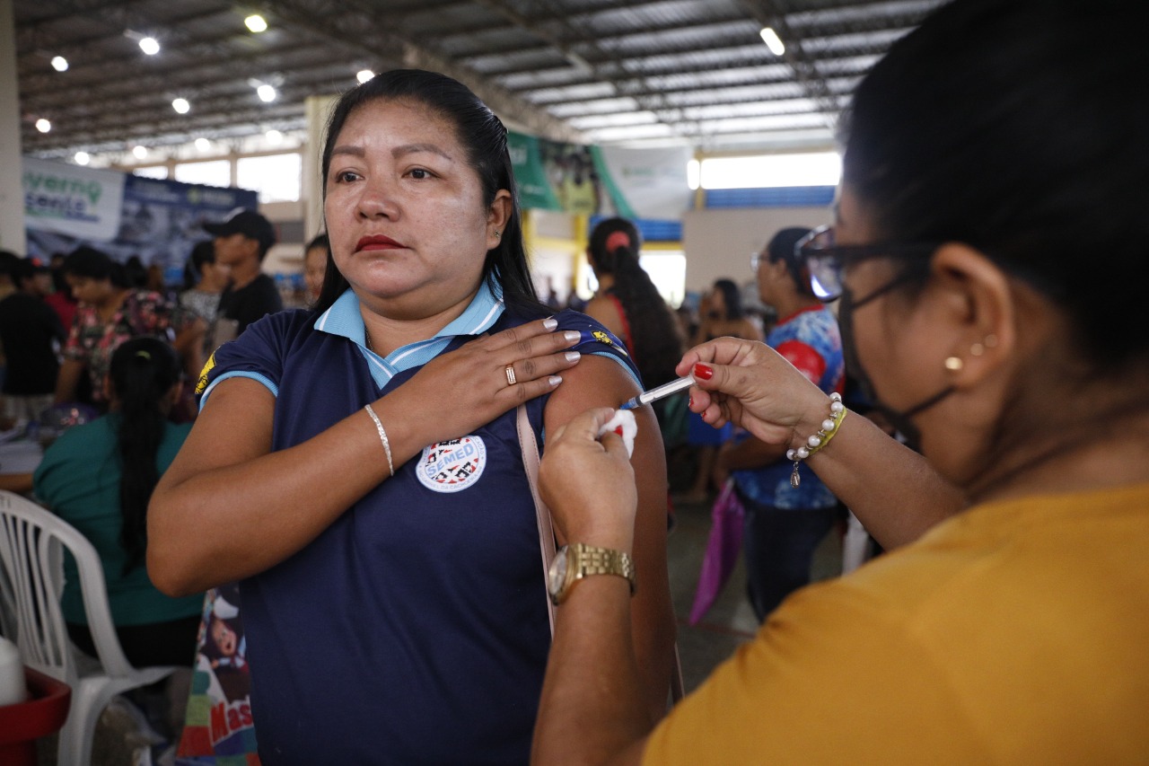 Amazonas aplicou  7.303.600 doses de vacina contra Covid