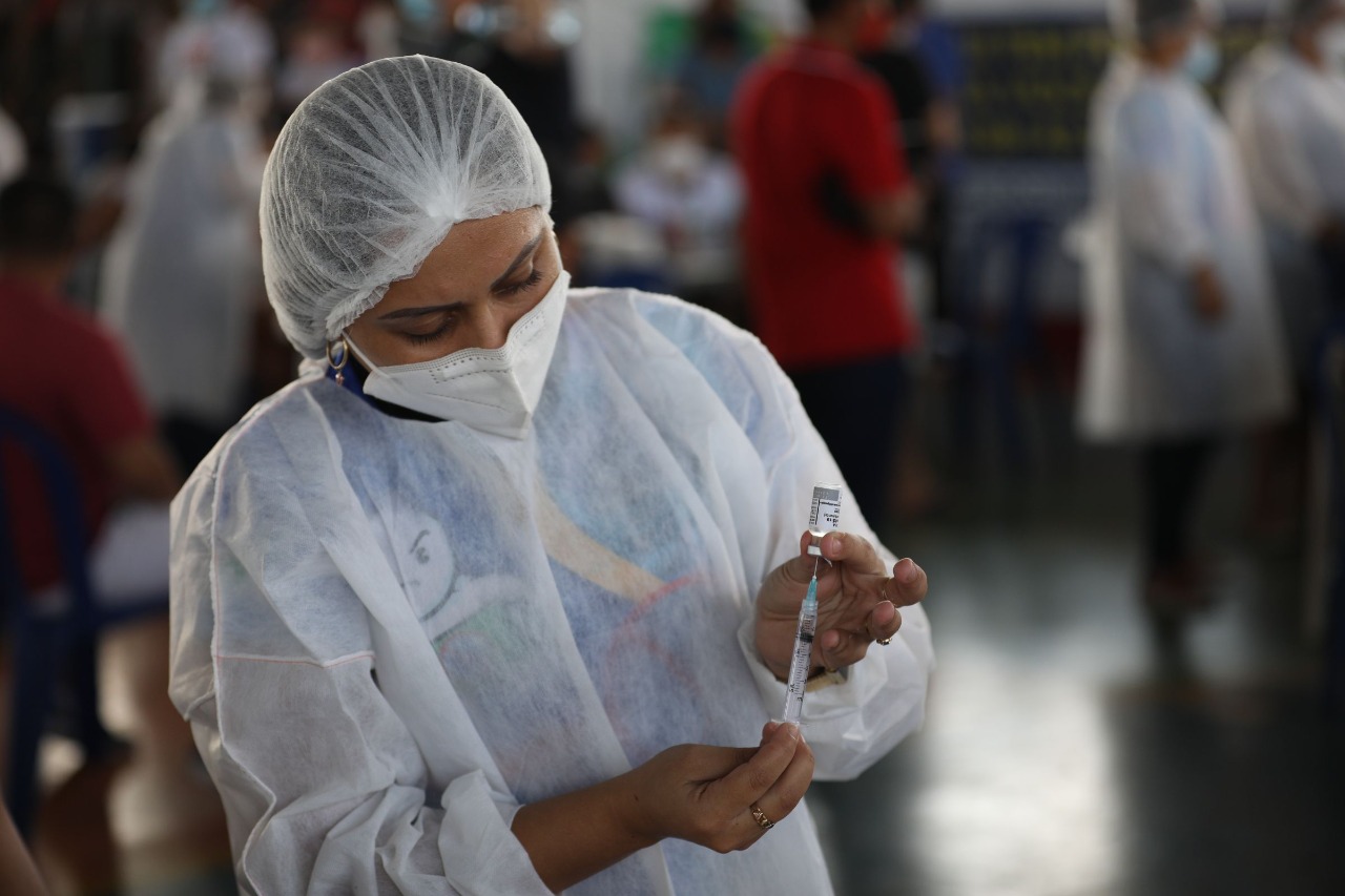 Amazonas aplicou 7.325.240 doses de vacina contra Covid