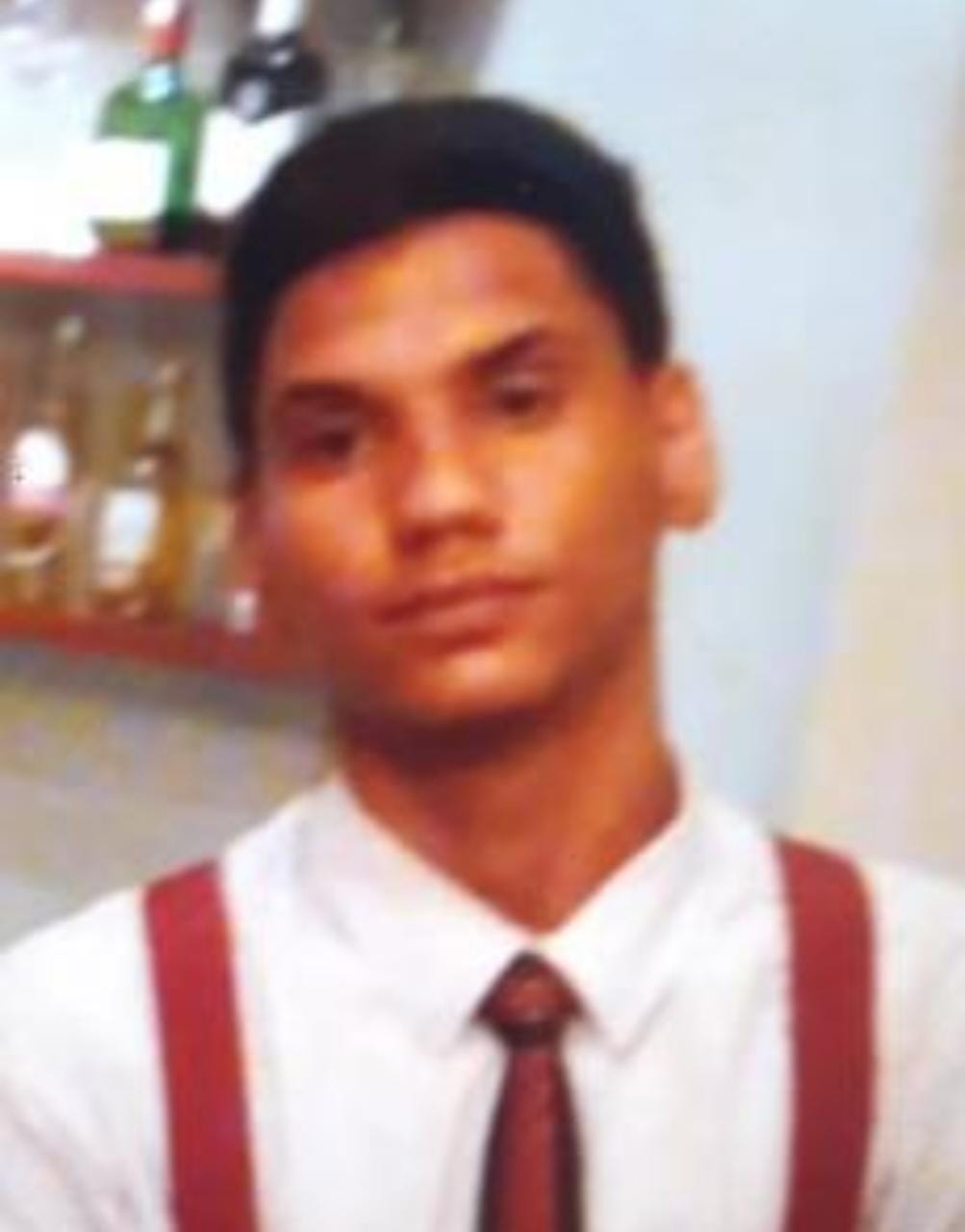 Após ligar para família, jovem desaparece durante viagem a Manaus