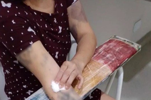 Com hematomas, mulher e filho de 4 anos são resgatados de cárcere privado