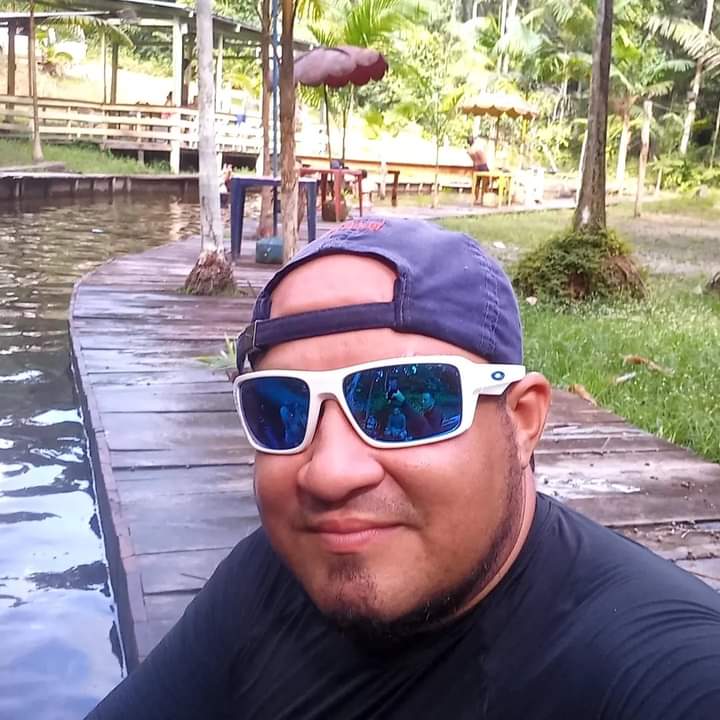 Empresário é assassinado a facadas e deixado perto de lixeira no Amazonas