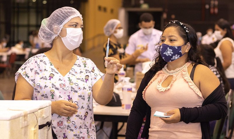 Confira os dados da vacinação contra Covid no Amazonas deste sábado