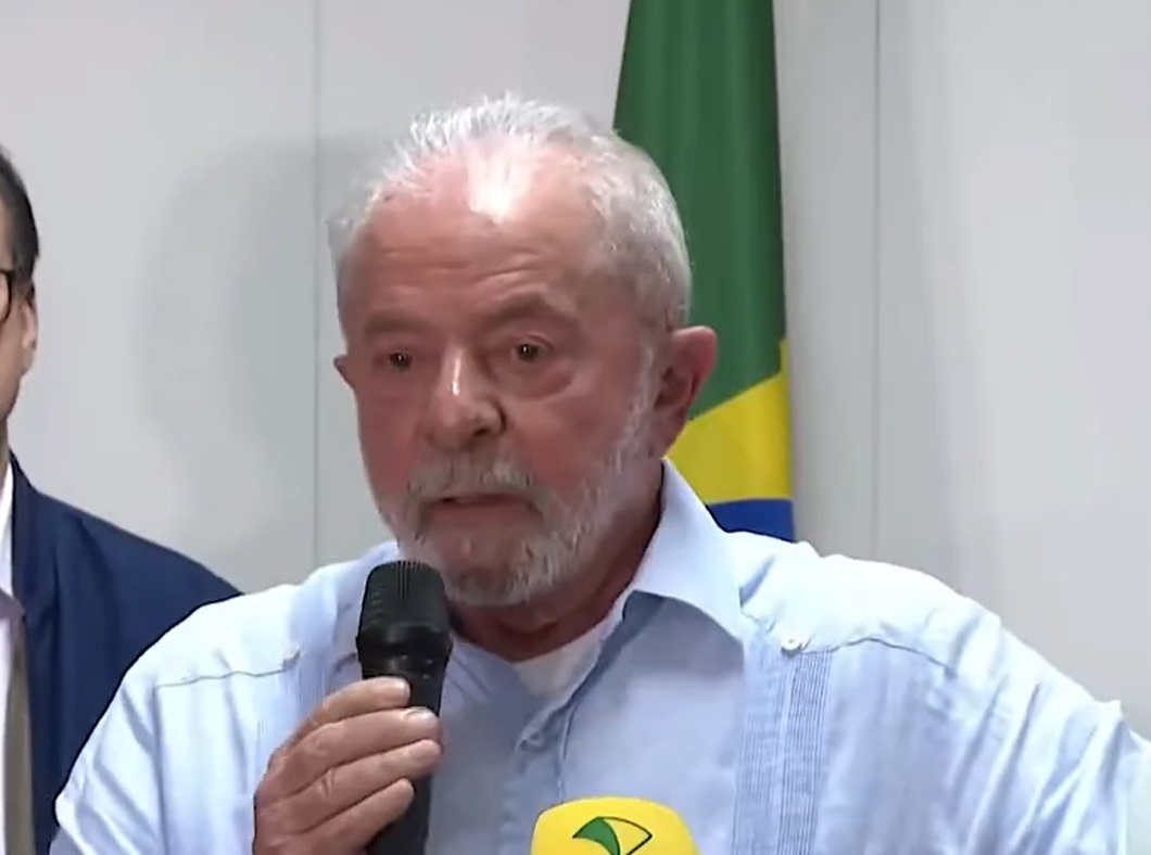 Presidente Lula decreta intervenção federal no DF após vandalismo de bolsonaristas