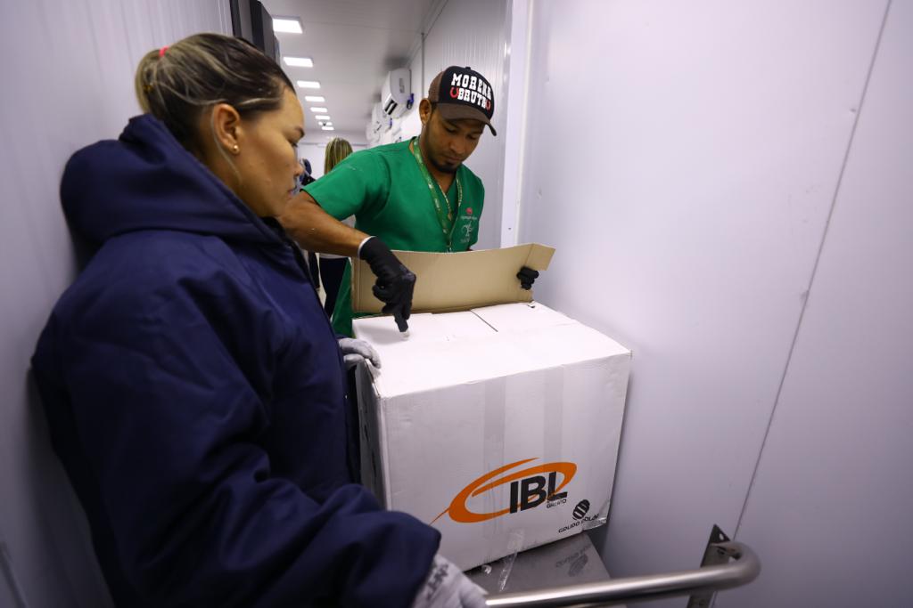  Amazonas recebe 1º lote de vacina bivalente da Pfizer