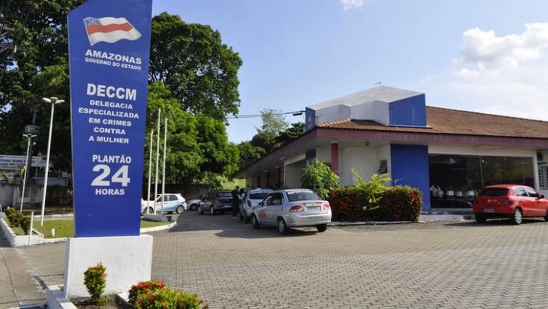 Homem é preso por agredir a ex e os filhos em Manaus