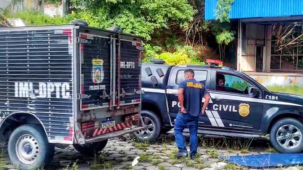 Corpo em decomposição é encontrado em fábrica abandonada em Manaus