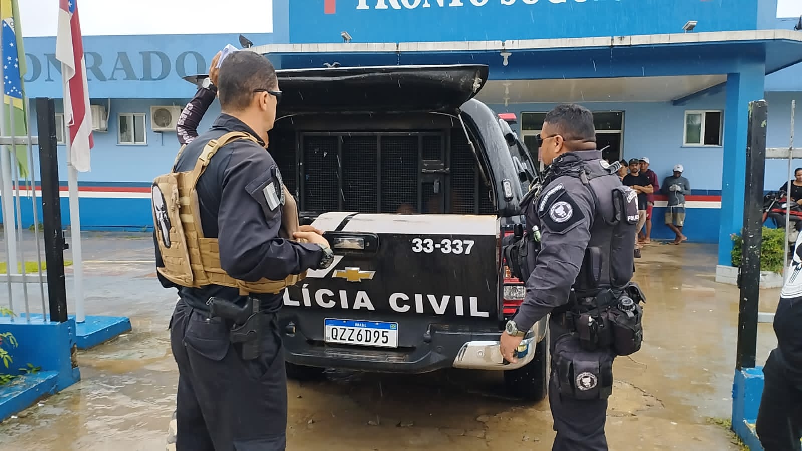 Suspeito de matar homem com 23 facadas por vingança é preso no Amazonas