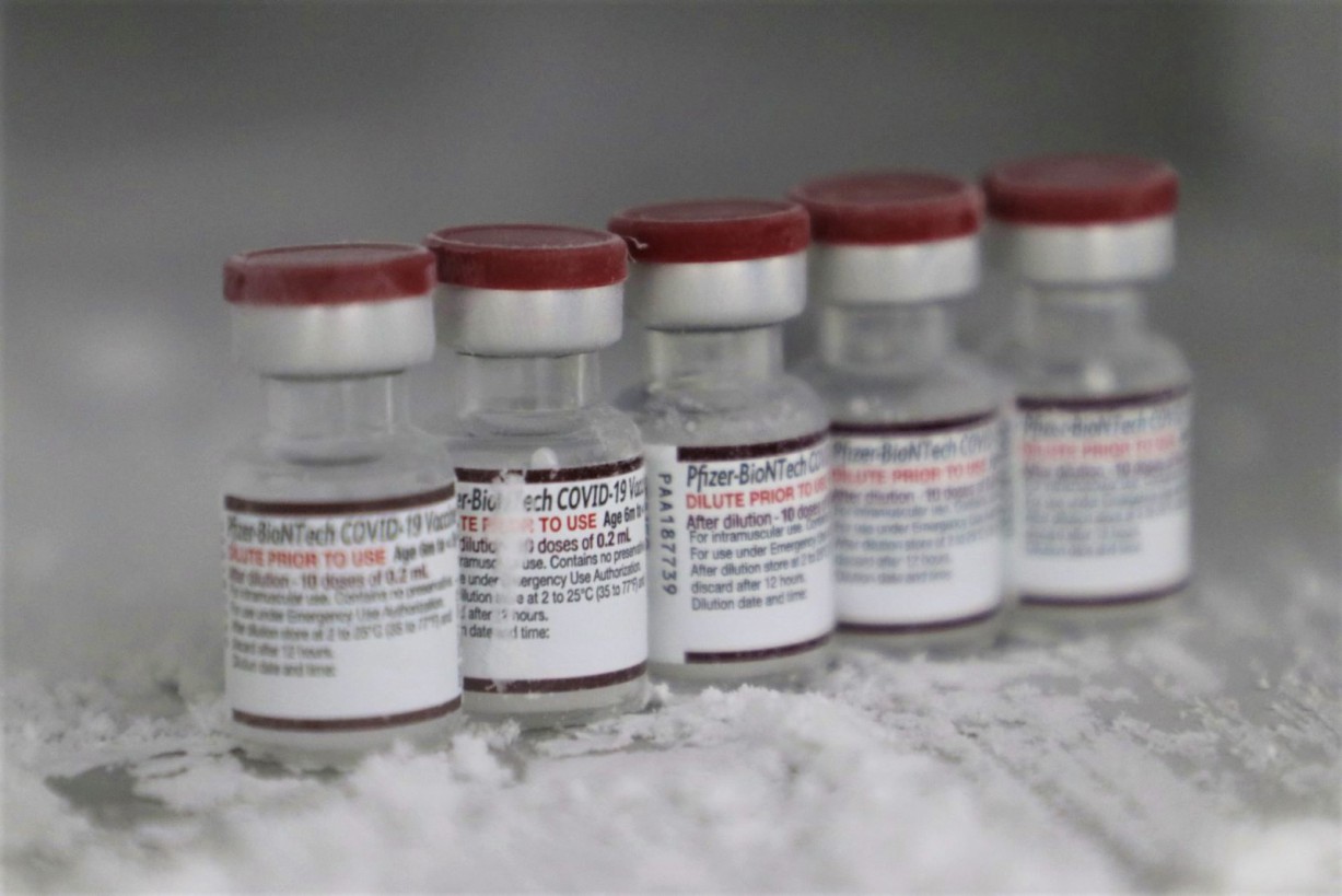 Amazonas recebe 36 mil doses da vacina contra a Covid-19 para bebês