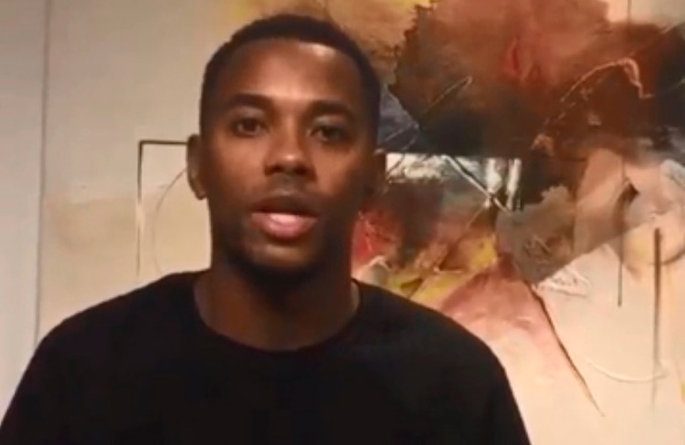 STJ envia à PGR pedido de apreensão do passaporte de Robinho