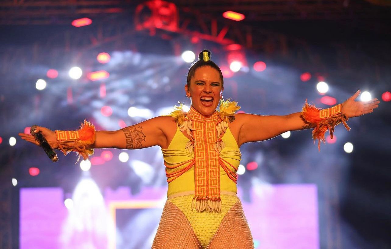Márcia Novo comanda festival 'Só Tem Brega' em Manaus