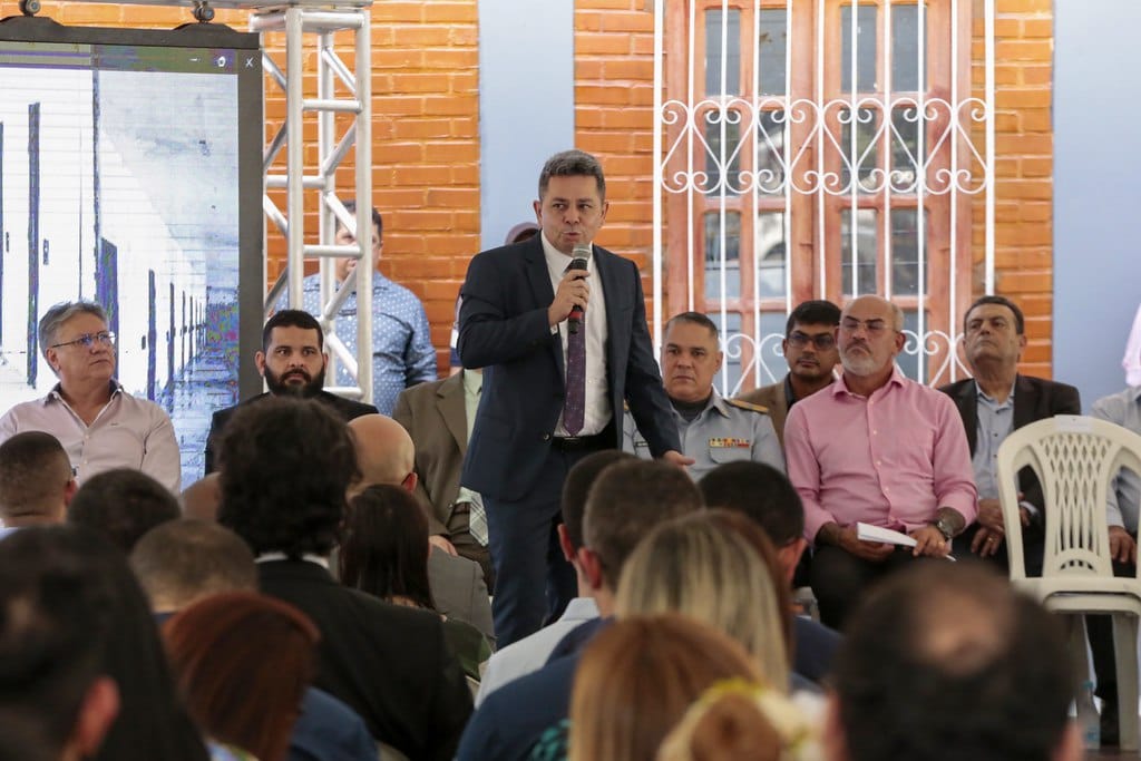 Governo assina contrato para construção de unidade prisional no Amazonas