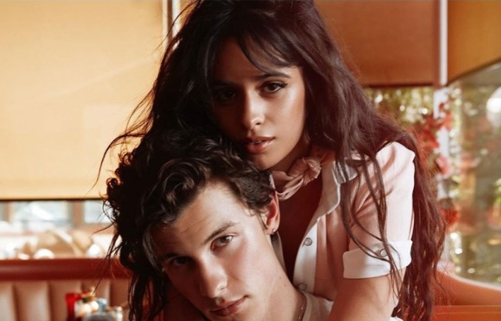 Camila Cabello confirma que reatou namoro com  Shawn Mendes