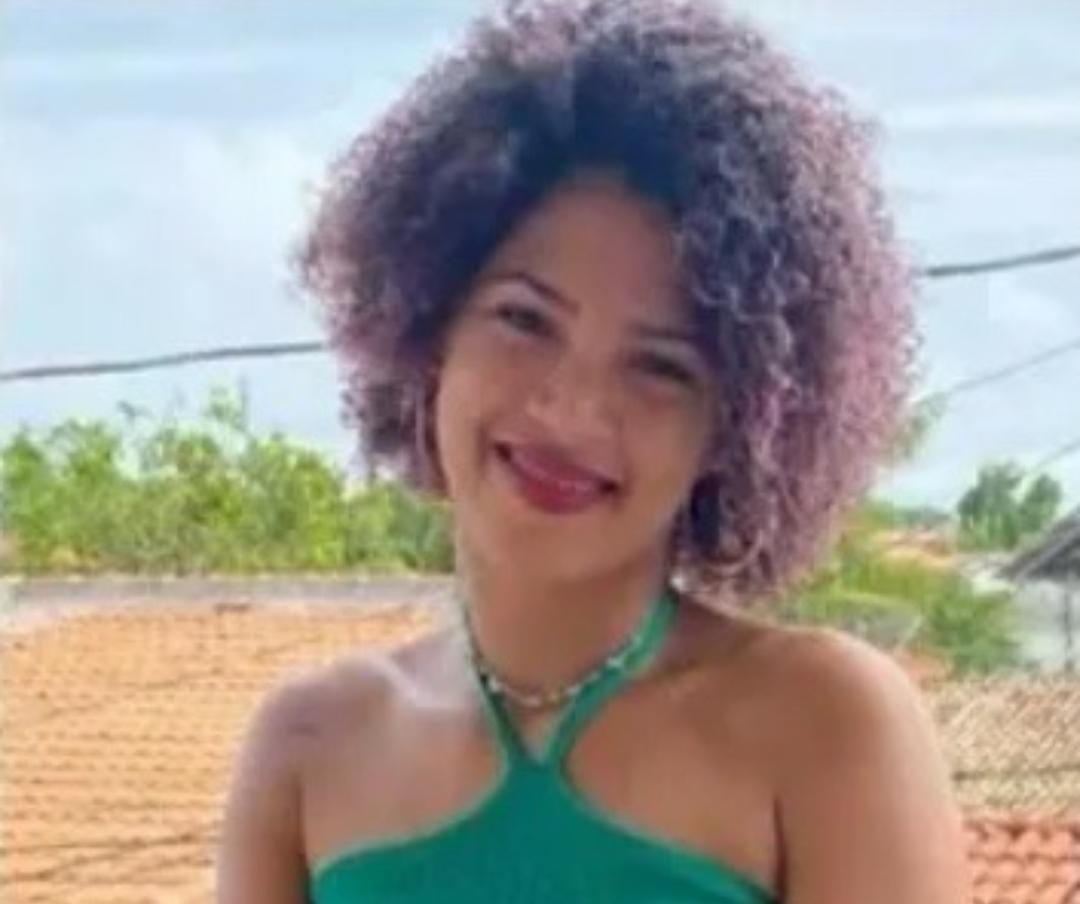 Corpo de jovem é encontrado fora do túmulo e com sinais de abuso sexual