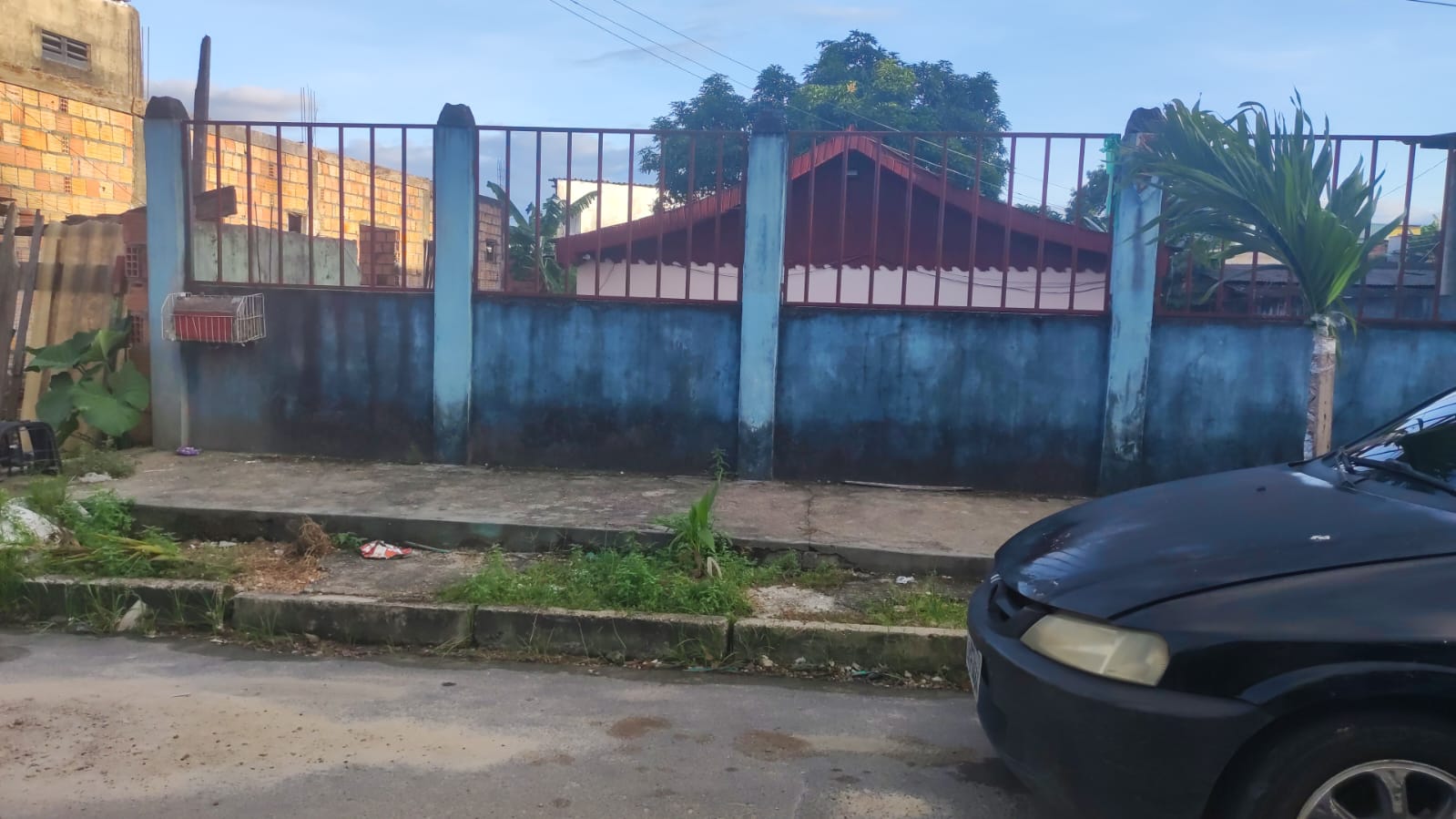 Homem é executado enquanto dormia após ter casa invadida em Manaus