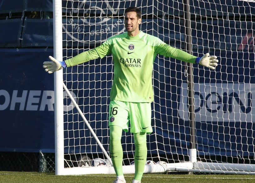 Goleiro do PSG sofre acidente e está internado em estado grave