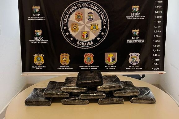 Mulher é presa em ônibus ao tentar levar drogas de Manaus para Boa Vista